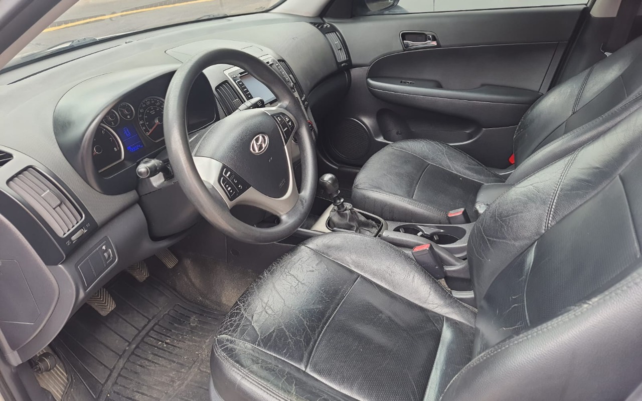 imagem-https://www.socarrao.com.br/sc-vehicle-images-prod/4168106/1790607355878-V2hhdHNBcHAgSW1hZ2UgMjAyNi0wOS0xMiBhdCAwOS41Ny4xNS5qcGVn.jpeg