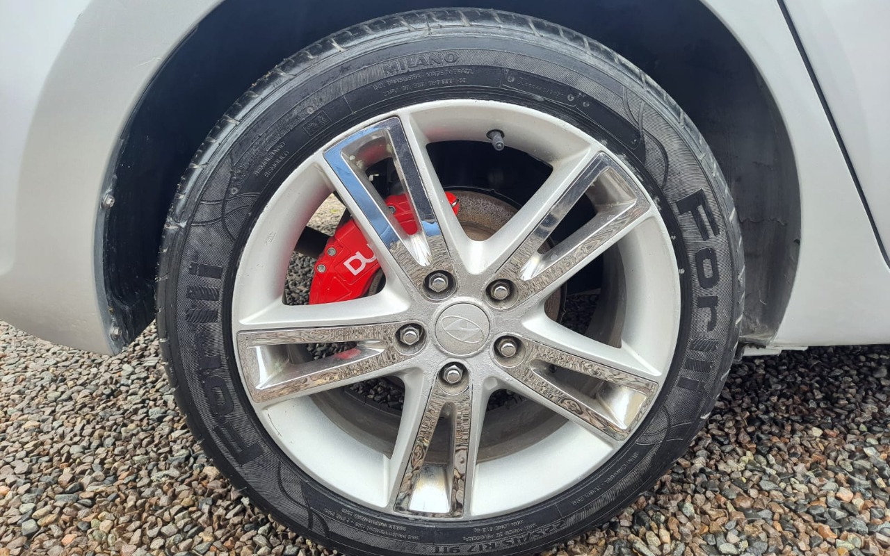 imagem-https://www.socarrao.com.br/sc-vehicle-images-prod/4168106/1790607356272-V2hhdHNBcHAgSW1hZ2UgMjAyNi0wOS0xMiBhdCAwOS41Ny4xMS5qcGVn.jpeg