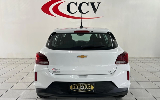 imagem-https://www.socarrao.com.br/sc-vehicle-images-prod/4168217/1790607895986-010ddc61-bece-4bfa-b66d-e656fac9bd87.jpg