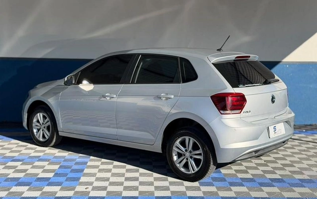 imagem-https://www.socarrao.com.br/sc-vehicle-images-prod/4168261/1790608063456-8516128_9_B_c37dc33617.jpeg