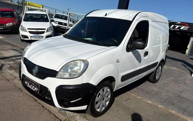 imagem-https://www.socarrao.com.br/sc-vehicle-images-prod/4168286/1790608096560-8510790_12_B_91bf0292b7.jpeg