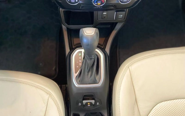 imagem-https://www.socarrao.com.br/sc-vehicle-images-prod/4168320/1791409895076-8513897_5_B_75cc8db0a4.jpeg