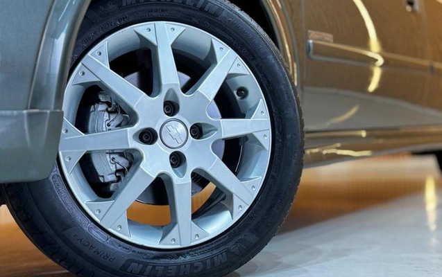 imagem-https://www.socarrao.com.br/sc-vehicle-images-prod/4168448/1790608379133-8475334_4_B_29031a4ba3.jpeg