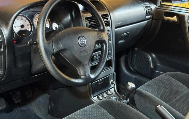 imagem-https://www.socarrao.com.br/sc-vehicle-images-prod/4168448/1790608379139-8475334_11_B_e9dc9a149c.jpeg