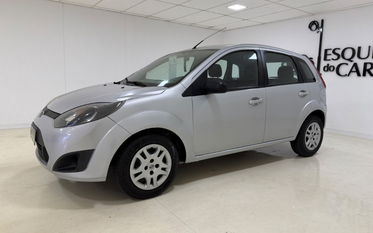 Ford Fiesta SE 1.0 8V Flex 5p 2014 Prata — foto 1 de 3
