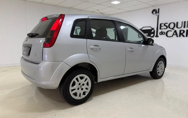 imagem-https://www.socarrao.com.br/sc-vehicle-images-prod/4168581/1790609036270-V2hhdHNBcHAgSW1hZ2UgMjAyNi0wOS0yNiBhdCAxMC4wOS4xNCAoMSkuanBlZw.jpeg