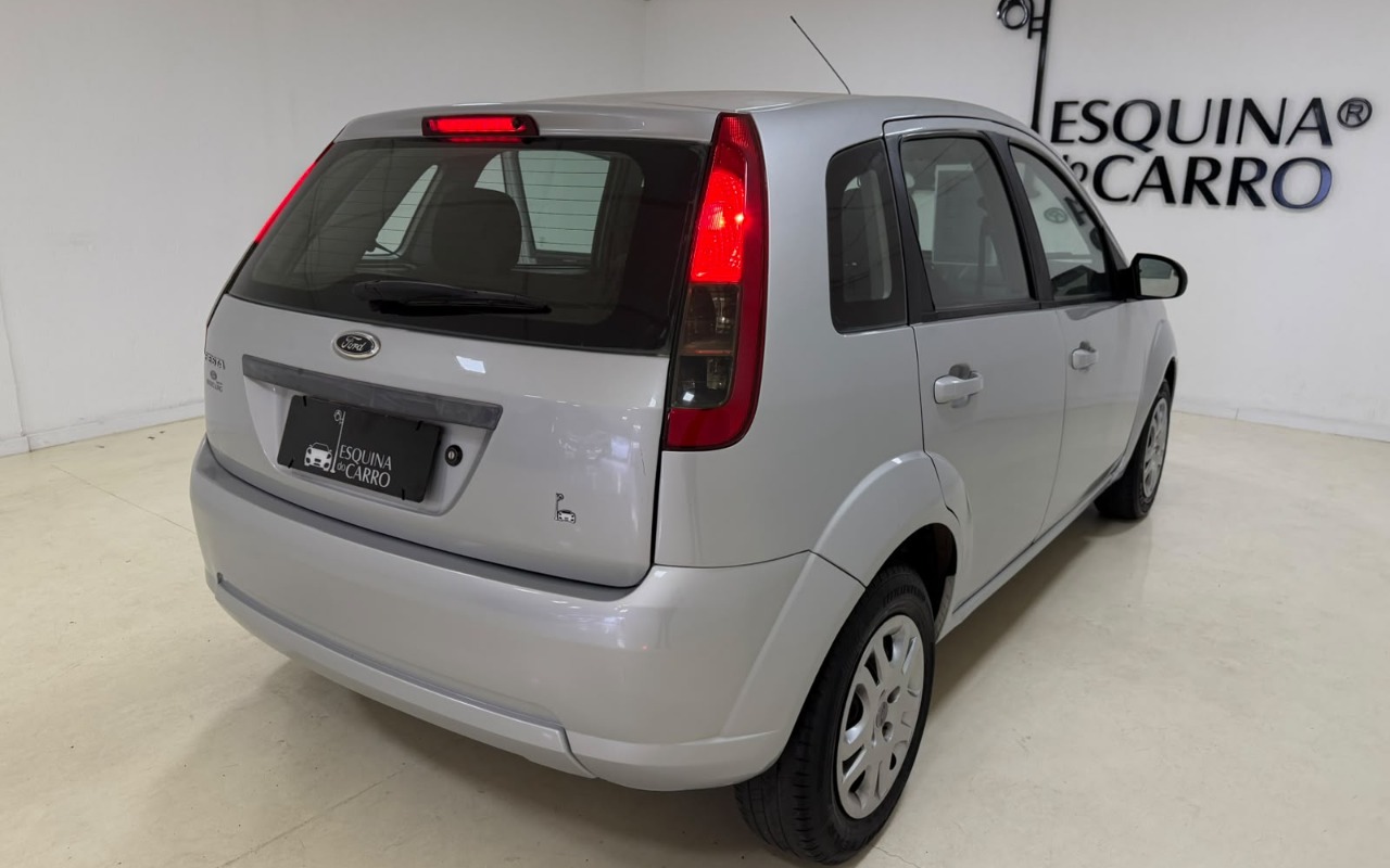 imagem-https://www.socarrao.com.br/sc-vehicle-images-prod/4168581/1790609036318-V2hhdHNBcHAgSW1hZ2UgMjAyNi0wOS0yNiBhdCAxMC4wOS4xNCAoMikuanBlZw.jpeg