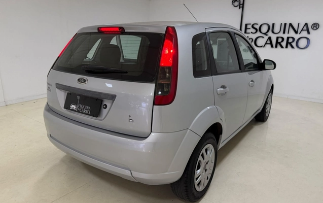 imagem-https://www.socarrao.com.br/sc-vehicle-images-prod/4168581/1790609036318-V2hhdHNBcHAgSW1hZ2UgMjAyNi0wOS0yNiBhdCAxMC4wOS4xNCAoMikuanBlZw.jpeg