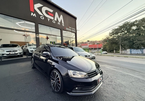 Volkswagen Jetta 2016 Preto — foto 1 de 3