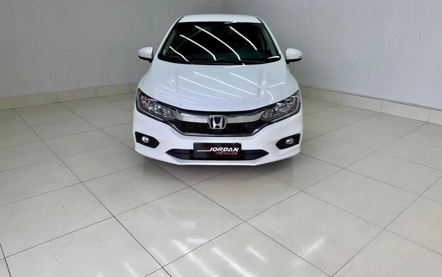 imagem-https://www.socarrao.com.br/sc-vehicle-images-prod/4168746/1790694624337-8469357_2_B_11685de8a1.jpeg