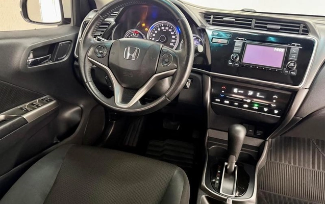 imagem-https://www.socarrao.com.br/sc-vehicle-images-prod/4168746/1790694624366-8469357_20_B_eedbcfaf77.jpeg