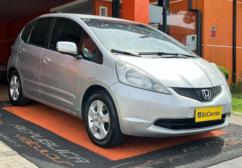 Honda Fit 2011 Prata — foto 1 de 3
