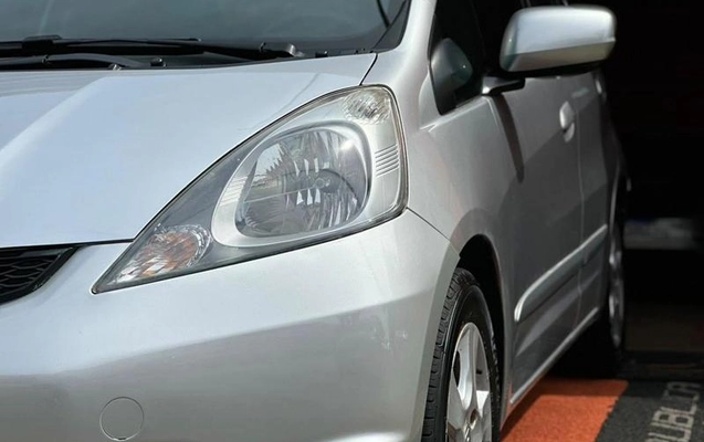 imagem-https://www.socarrao.com.br/sc-vehicle-images-prod/4169054/1790610463399-8500880_3_B_9f5a3d42c9.jpeg