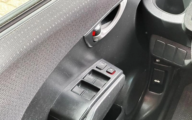 imagem-https://www.socarrao.com.br/sc-vehicle-images-prod/4169054/1790610463422-8500880_12_B_df7d9f5130.jpeg