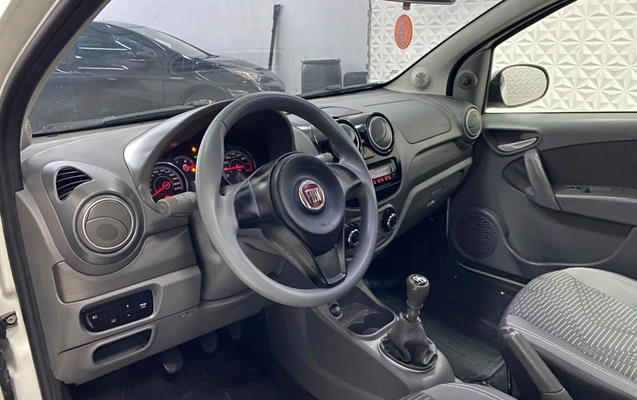 imagem-https://www.socarrao.com.br/sc-vehicle-images-prod/4169196/1790611033595-fe2411ab72e94fefa7693e148bb23fea_1790610815611.jpg