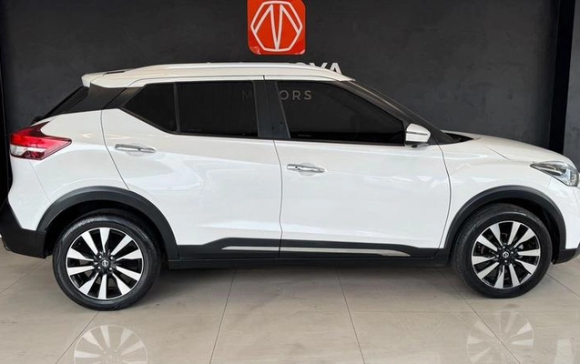 imagem-https://www.socarrao.com.br/sc-vehicle-images-prod/4169543/1790612059042-8471065_1_B_b50f287a58.jpeg