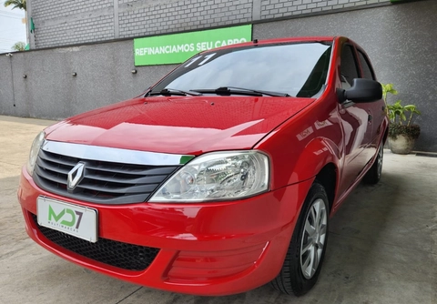 Renault Logan 2011 Vermelho — foto 1 de 3