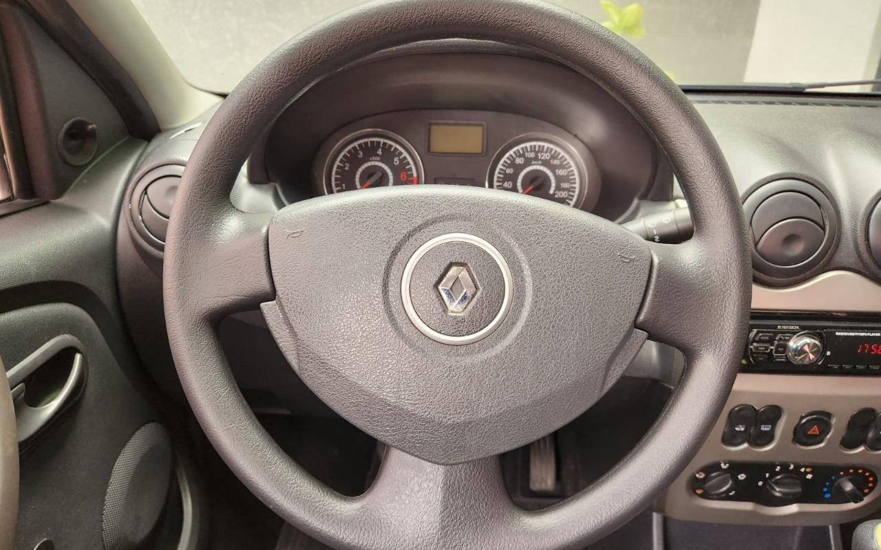 imagem-https://www.socarrao.com.br/sc-vehicle-images-prod/4169604/1790612795216-V2hhdHNBcHAgSW1hZ2UgMjAyNi0wOS0yOCBhdCAxMi4yNi40MiAoMSkuanBlZw.jpeg