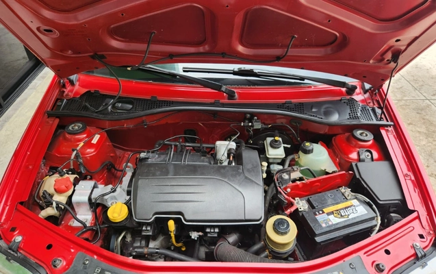 imagem-https://www.socarrao.com.br/sc-vehicle-images-prod/4169604/1790612795735-V2hhdHNBcHAgSW1hZ2UgMjAyNi0wOS0yOCBhdCAxMi4yNi4zOS5qcGVn.jpeg