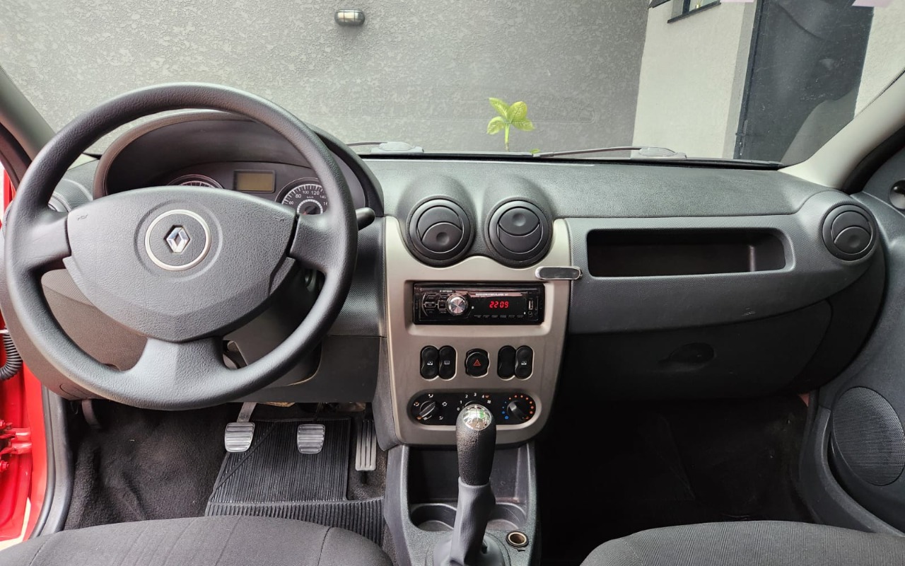 imagem-https://www.socarrao.com.br/sc-vehicle-images-prod/4169604/1790618836445-V2hhdHNBcHAgSW1hZ2UgMjAyNi0wOS0yOCBhdCAxNS4wMi4yOSAoMSkuanBlZw.jpeg