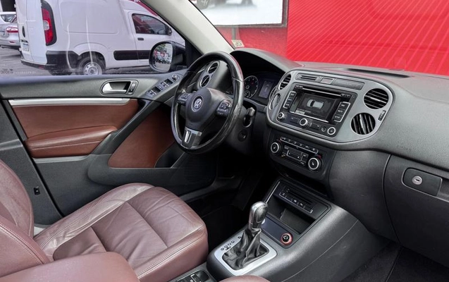 imagem-https://www.socarrao.com.br/sc-vehicle-images-prod/4169863/1790626362436-8513841_6_B_491b54be58.jpeg