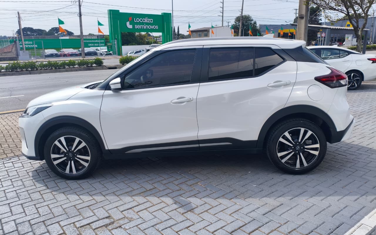 imagem-https://www.socarrao.com.br/sc-vehicle-images-prod/4169927/1790613116091-ZXggMDMuanBlZw.jpeg