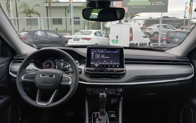 imagem-https://www.socarrao.com.br/sc-vehicle-images-prod/4170155/1790613519976-1_051205.jpg