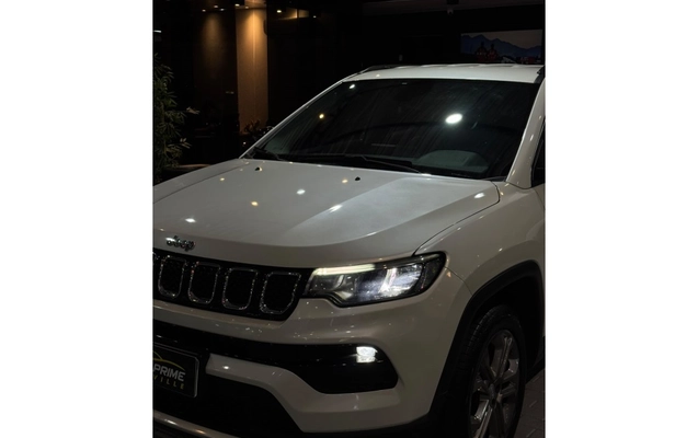 imagem-https://www.socarrao.com.br/sc-vehicle-images-prod/4170177/1790613572570-1_060633.jpg