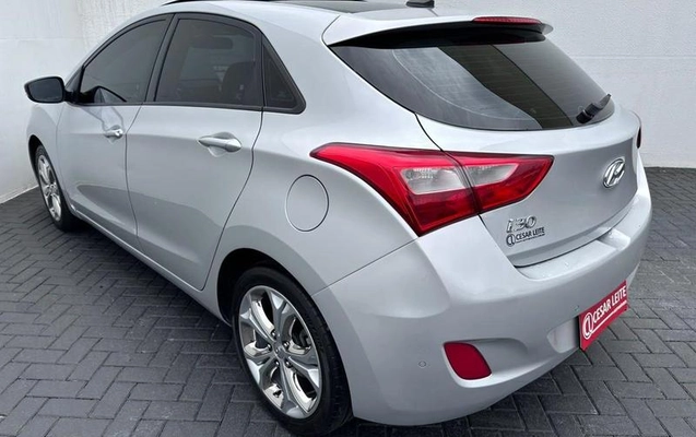 imagem-https://www.socarrao.com.br/sc-vehicle-images-prod/4170520/1791992325554-8517759_26_B_7a8d5fcec1.jpeg