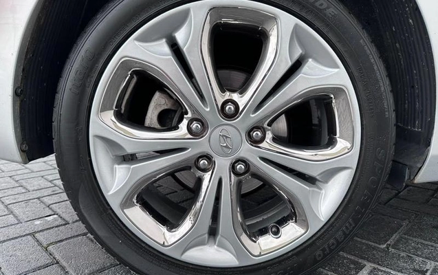 imagem-https://www.socarrao.com.br/sc-vehicle-images-prod/4170520/1791992325560-8517759_17_B_c7e1a9534d.jpeg