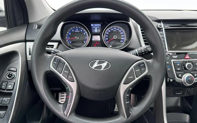 imagem-https://www.socarrao.com.br/sc-vehicle-images-prod/4170520/1791992325572-8517759_29_B_8896176867.jpeg