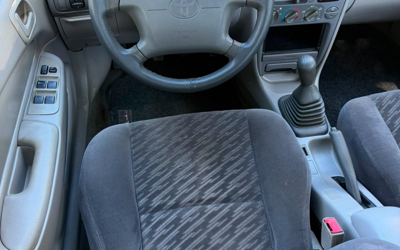 imagem-https://www.socarrao.com.br/sc-vehicle-images-prod/4170599/1790614405621-V2hhdHNBcHAgSW1hZ2UgMjAyNi0wOS0yOCBhdCAxMy40Ni4xMCAoMSkuanBlZw.jpeg