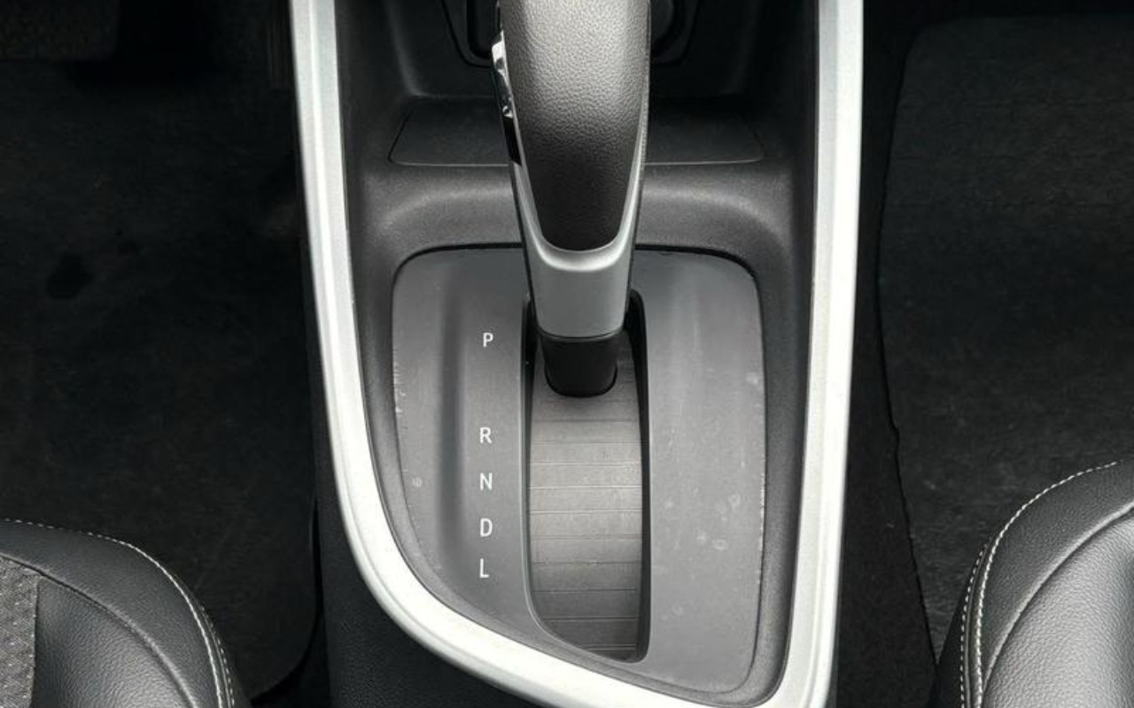 imagem-https://www.socarrao.com.br/sc-vehicle-images-prod/4170704/1790614636710-ODUxNjE2NV8xNV9CX2ZmNTBjZmZkZGUuanBlZw.jpeg