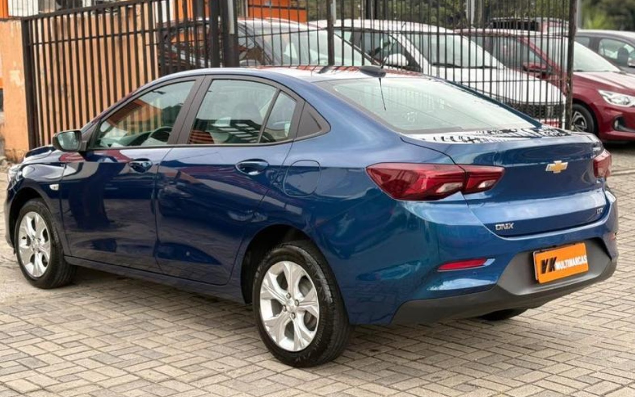 imagem-https://www.socarrao.com.br/sc-vehicle-images-prod/4170704/1790614636899-ODUxNjE2NV8xMl9CXzA0MjA0MWE2MzQuanBlZw.jpeg