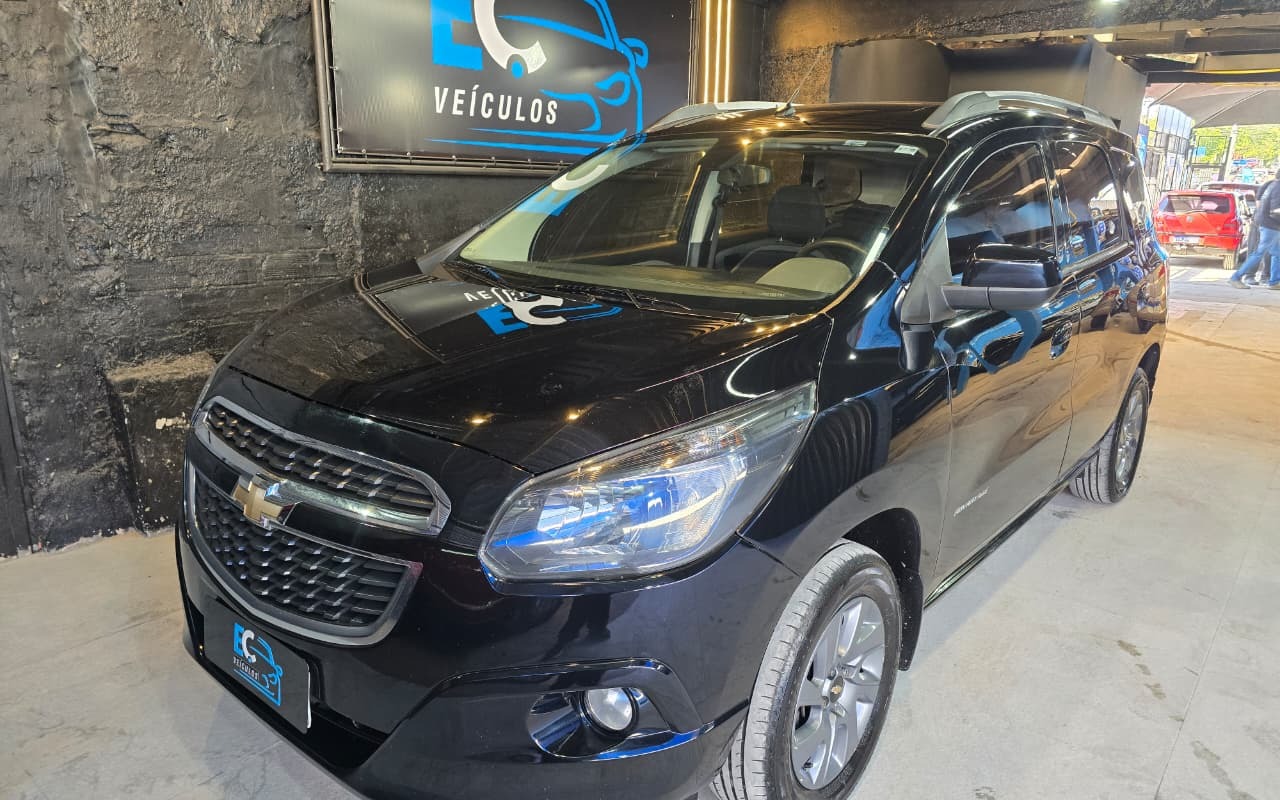 Chevrolet Spin 2018 Preto — foto 1 de 3