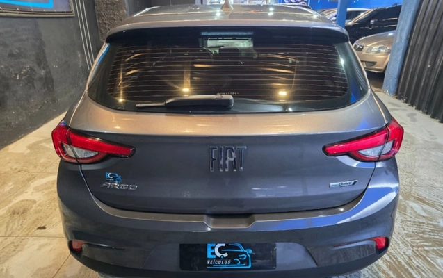 imagem-https://www.socarrao.com.br/sc-vehicle-images-prod/4171028/1790615158184-NS1jZmRkZGE0ZDQxMDRkMDBlMDYyNjE2MGZjMmRjNjRiYS5qcGc.jpg