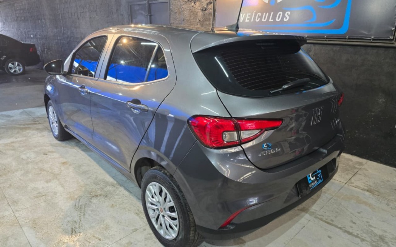 imagem-https://www.socarrao.com.br/sc-vehicle-images-prod/4171028/1790615158250-NC05MzVjYWNjMGQzOGJlOGFmZWI3NzYwMjNiOTBjMTk3Zi5qcGc.jpg