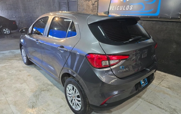 imagem-https://www.socarrao.com.br/sc-vehicle-images-prod/4171028/1790615158250-NC05MzVjYWNjMGQzOGJlOGFmZWI3NzYwMjNiOTBjMTk3Zi5qcGc.jpg