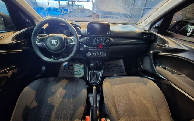 imagem-https://www.socarrao.com.br/sc-vehicle-images-prod/4171028/1790615158372-Ny0zZTRkM2IxNjE4NWY0MGNkNWQ2YTc4ZmE4MGExYWJkMS5qcGc.jpg