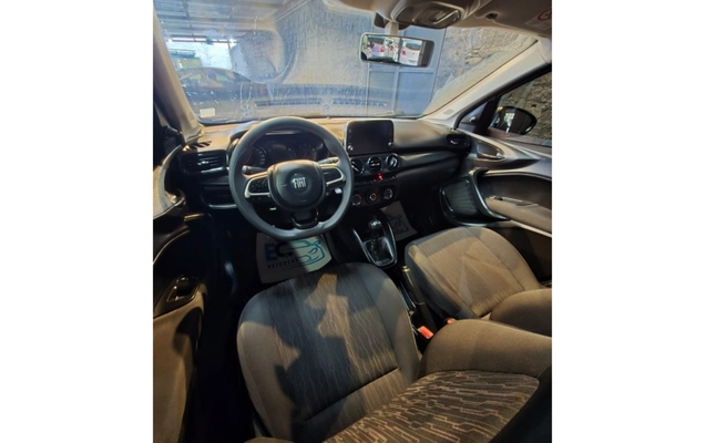 imagem-https://www.socarrao.com.br/sc-vehicle-images-prod/4171028/1790615158454-OC0wZTVjYjAxM2FhMWIwNmRiM2QwZjZiNTUxNzcwMDIyMS5qcGc.jpg