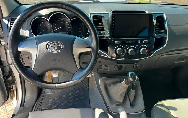 imagem-https://www.socarrao.com.br/sc-vehicle-images-prod/4171033/1790615183781-0f08e50c7880413b8d518628b364514f_1788260964074.jpg