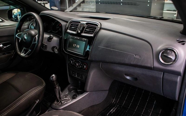 imagem-https://www.socarrao.com.br/sc-vehicle-images-prod/4171264/1790617832375-8517419_6_B_2b726c143e.jpeg