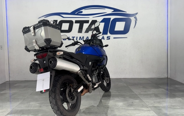 imagem-https://www.socarrao.com.br/sc-vehicle-images-prod/4171322/1790615666798-7_020345.jpg