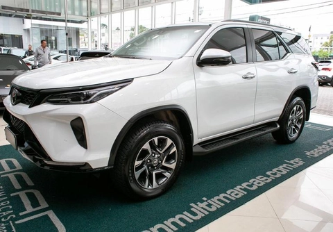Toyota Hilux SW4 2026 Branco — foto 1 de 3