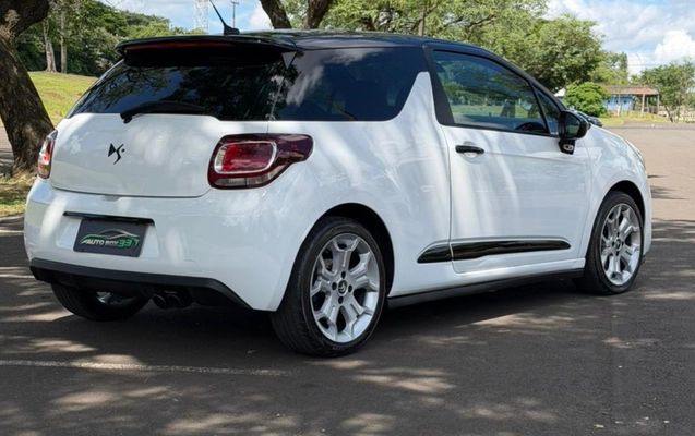 imagem-https://www.socarrao.com.br/sc-vehicle-images-prod/4171507/1790616199158-V2hhdHNBcHAgSW1hZ2UgMjAyNi0wOS0yOCBhdCAxNC4xNC4yOSAoMikuanBlZw.jpeg