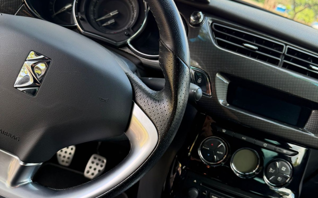 imagem-https://www.socarrao.com.br/sc-vehicle-images-prod/4171507/1790616200196-V2hhdHNBcHAgSW1hZ2UgMjAyNi0wOS0yOCBhdCAxNC4xNC4yOCAoMikuanBlZw.jpeg