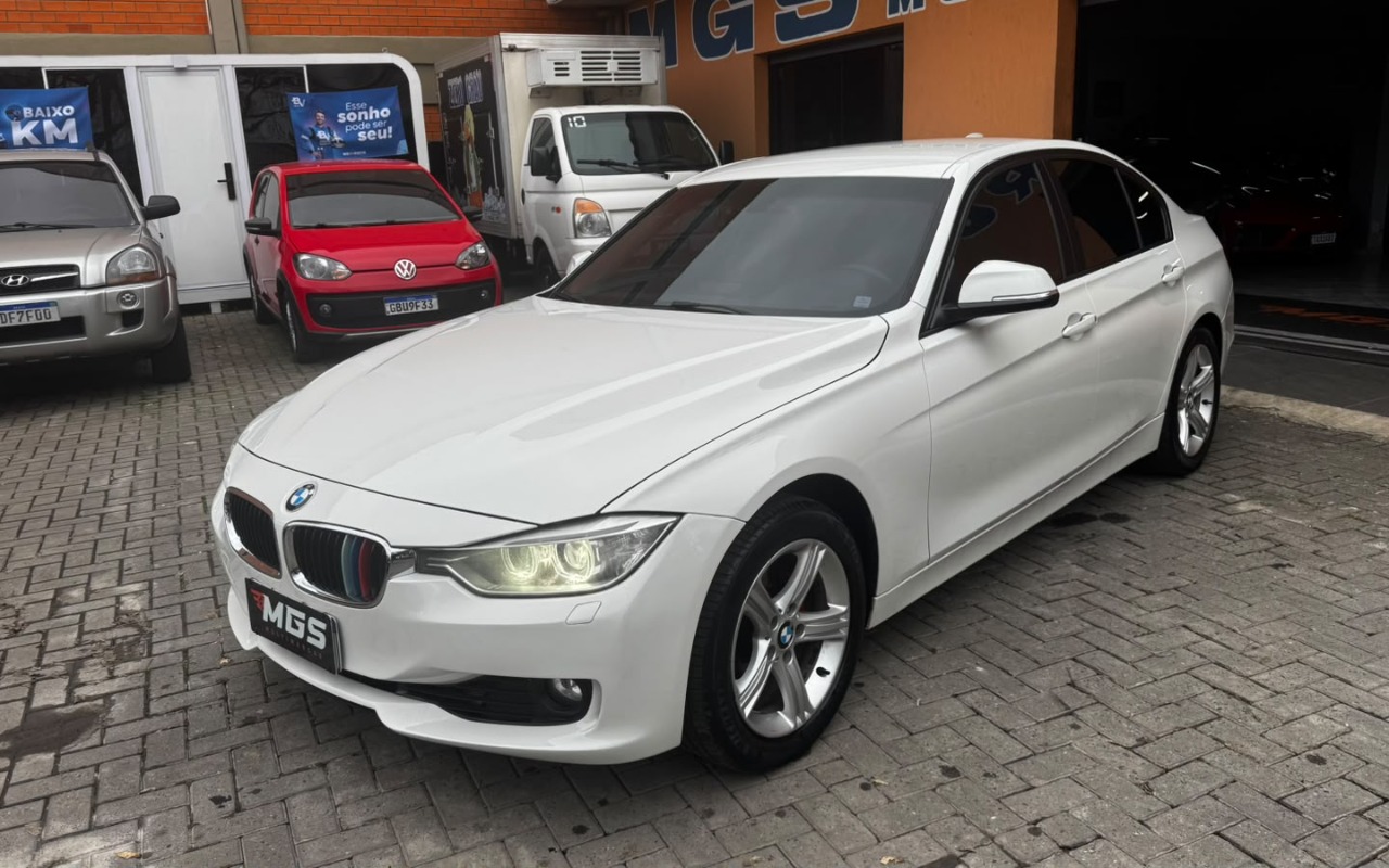 Bmw 320i 2013 Branco — foto 1 de 3