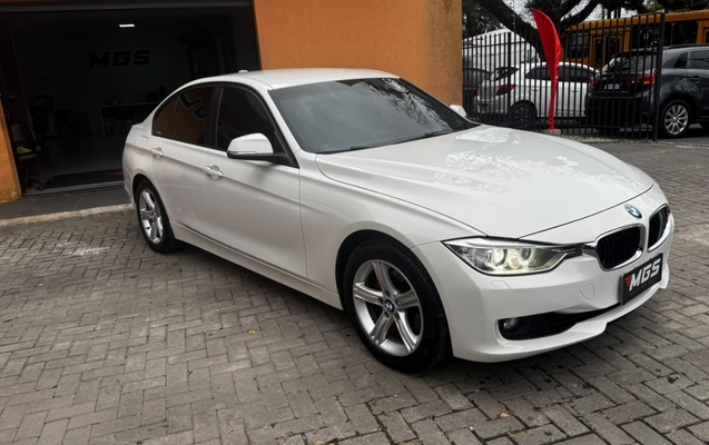 imagem-https://www.socarrao.com.br/sc-vehicle-images-prod/4171644/1790616429932-V2hhdHNBcHAgSW1hZ2UgMjAyNi0wOS0xOCBhdCAxNi4zMy40OC5qcGVn.jpeg