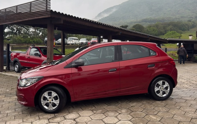 imagem-https://www.socarrao.com.br/sc-vehicle-images-prod/4171669/1790616610247-lKRVhbyLinKJY7xHyf3Ee3rvYDHmf48Q.jpg