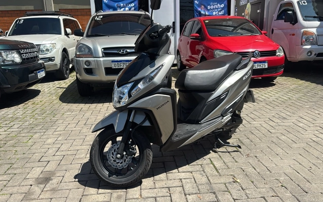 imagem-https://www.socarrao.com.br/sc-vehicle-images-prod/4171724/1790616720696-V2hhdHNBcHAgSW1hZ2UgMjAyNi0wOS0yNSBhdCAxMS40MC4wMy5qcGVn.jpeg
